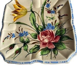 Made in Italy - pattern Renaisance Revival Falence Hand Painted Signed  Plates 4